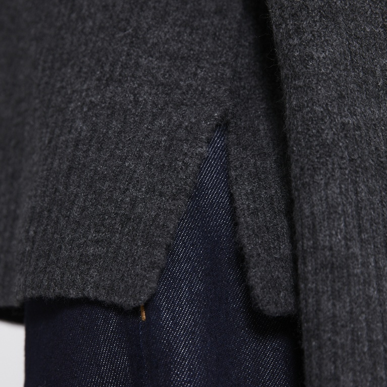 Rib-knit turtleneck sweater "Minny"